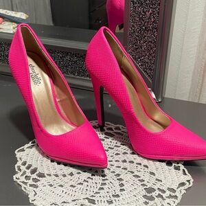 Charlotte Russe Vibrant Pink Pointed Stiletto Heels